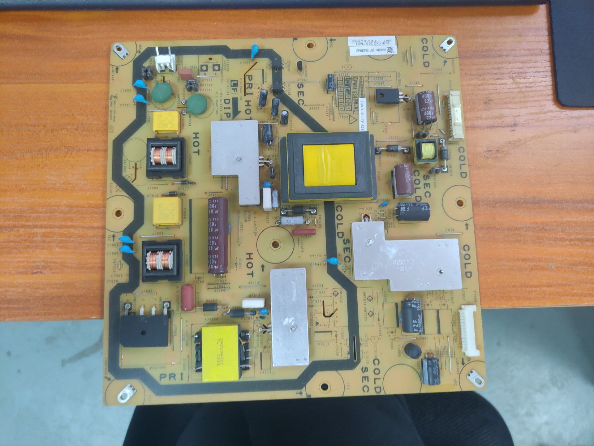 夏普LCD-40LX235A/260A40NX