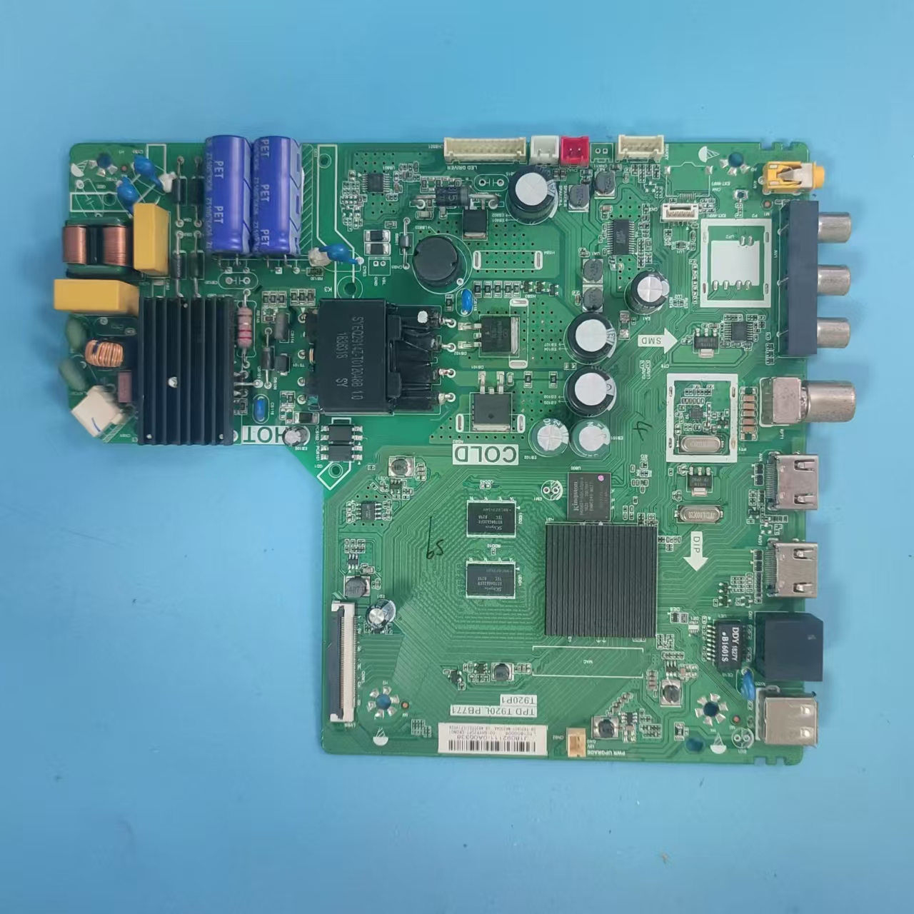 原装TCL43W643L2F主板实物图