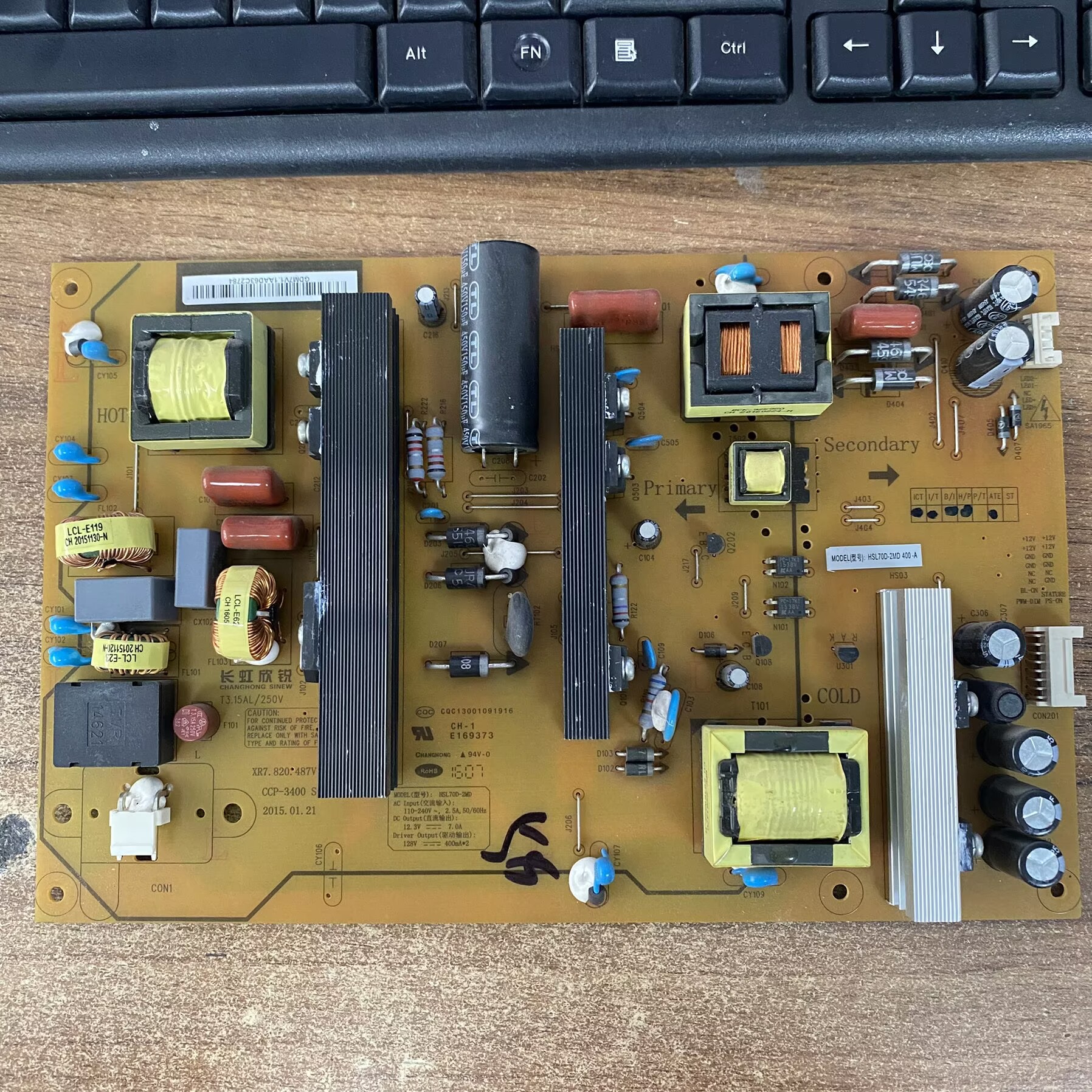 长虹55D2000i55U1A电源板XR7.