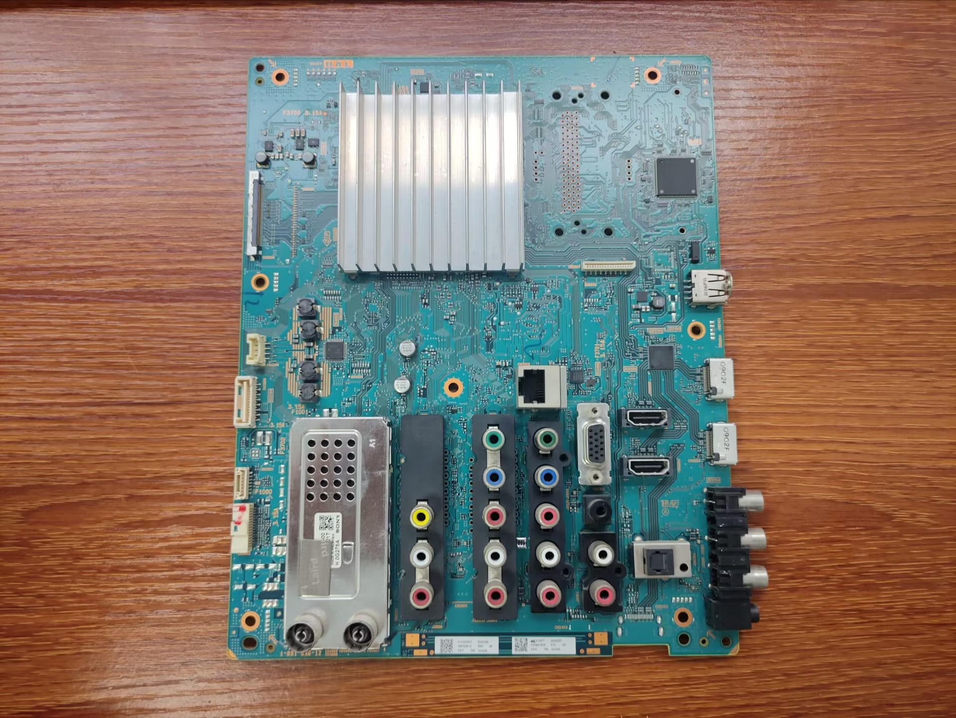 原装KDL-46EX700主板1-881-636
