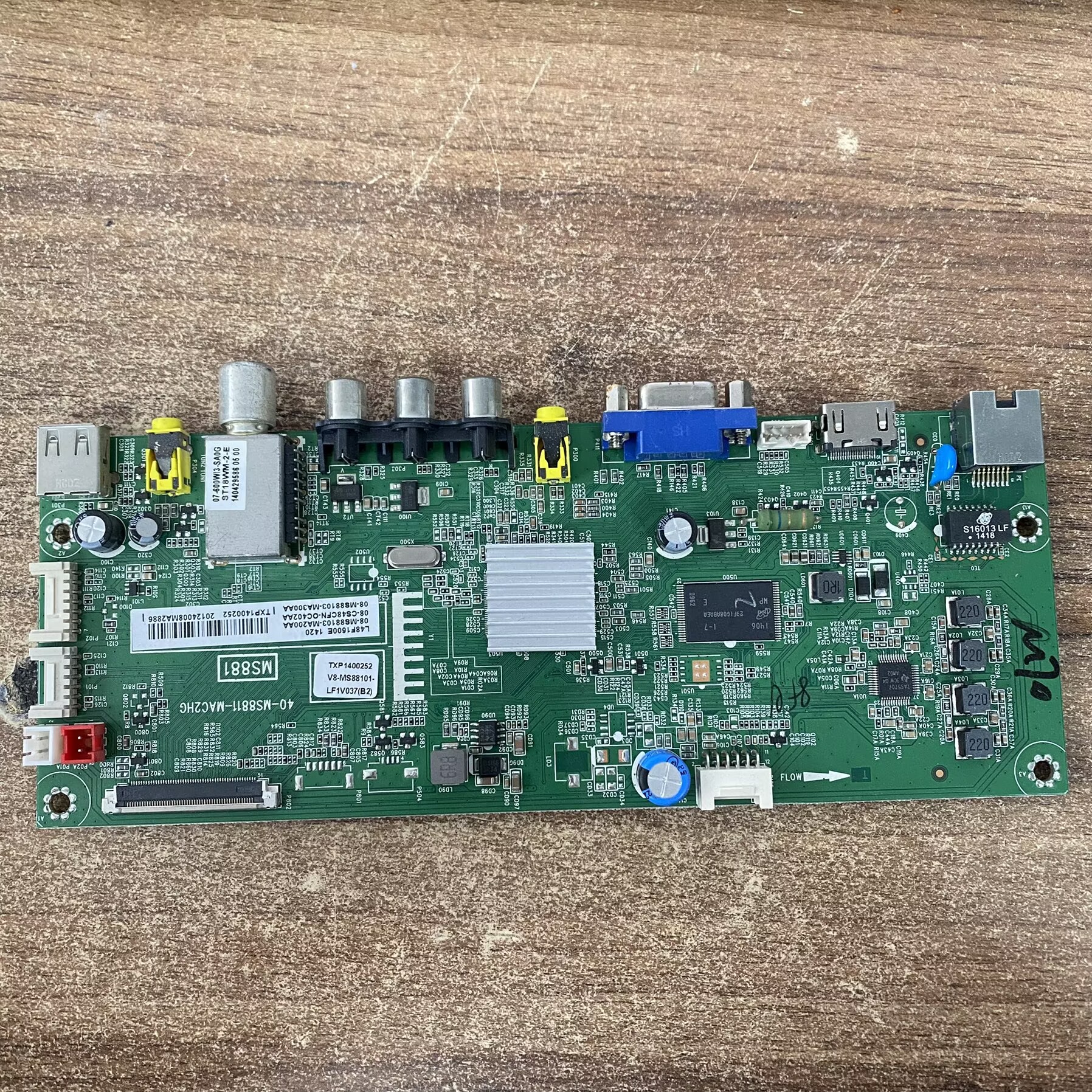 原装TCLB48E650主板实物图