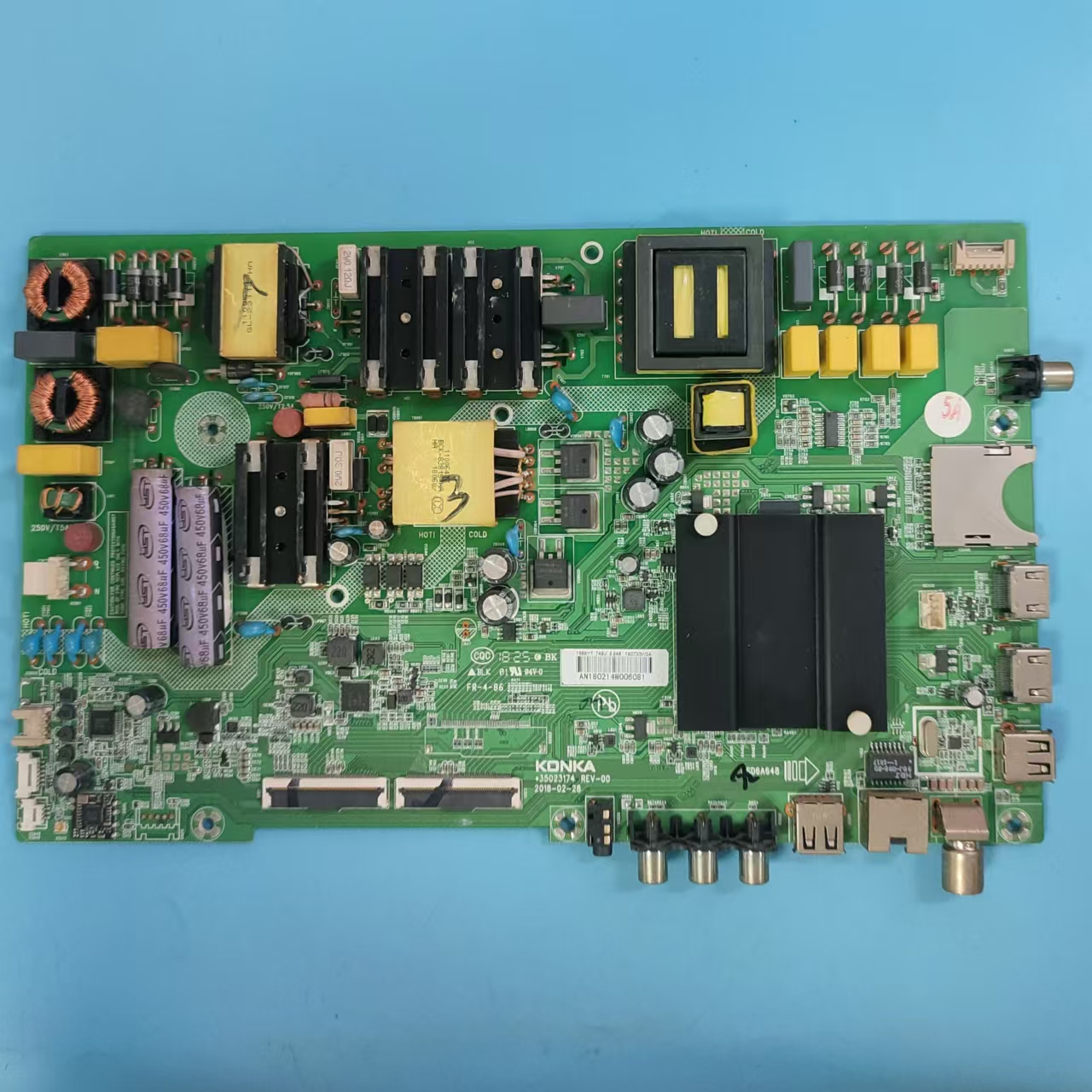 康佳LED55K55US主板实物图