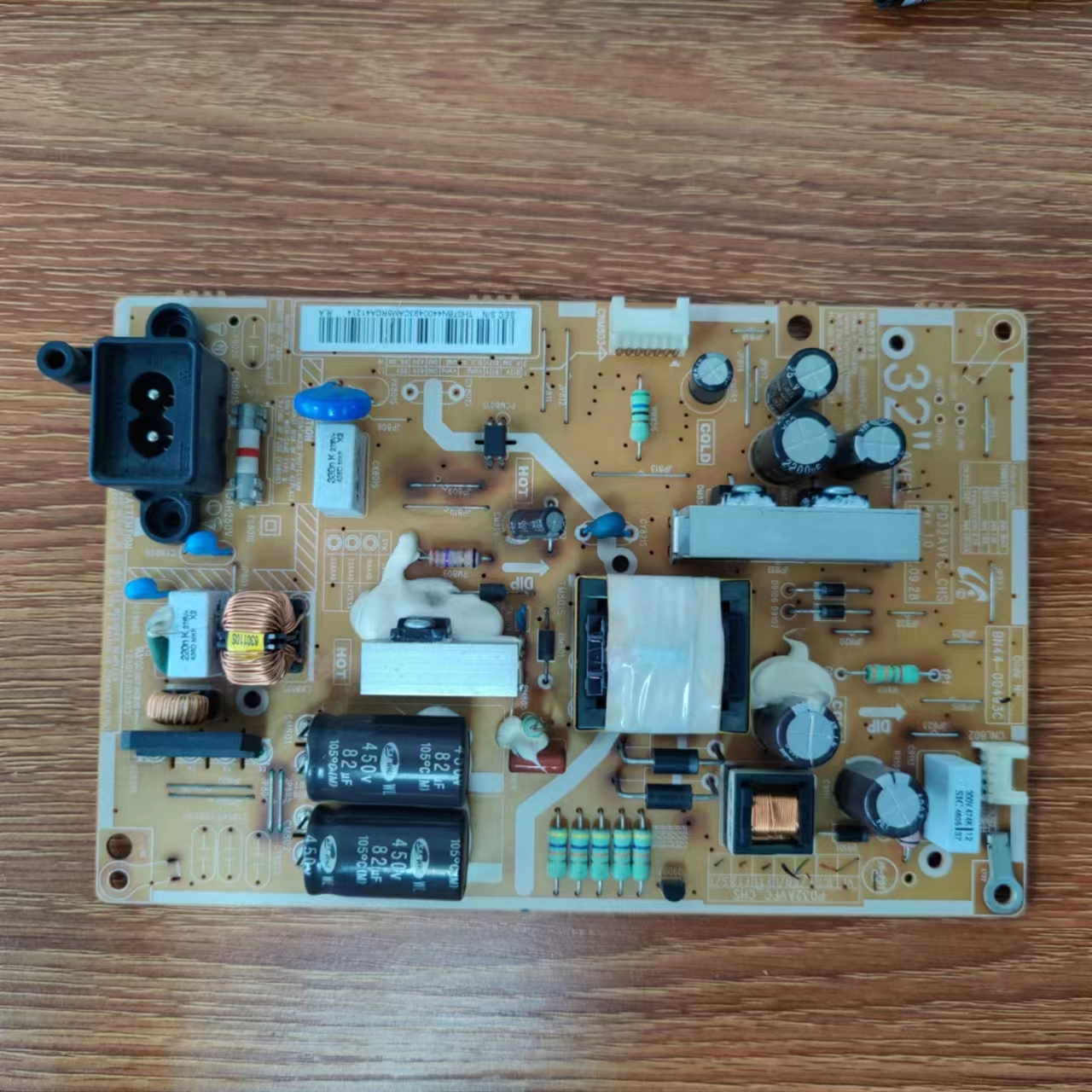 原装三星UA32EH5080R