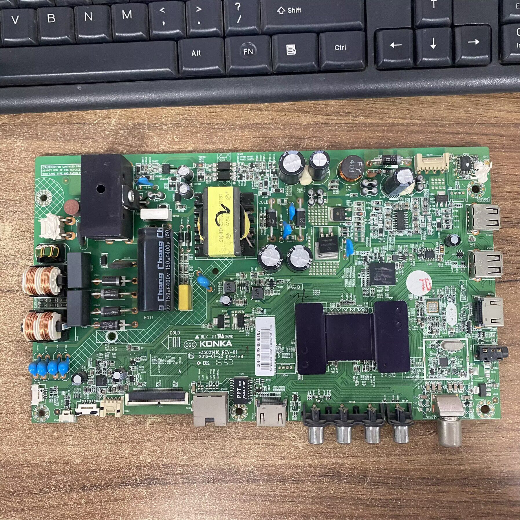 原装康佳LED48M2600B主板35021418配屏718YT 72000718YT测好发 华 - 实物图