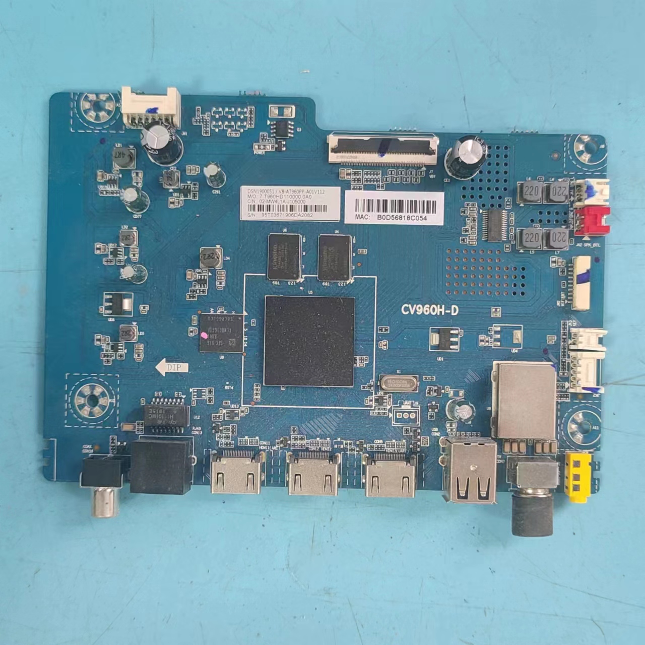 原装PPTV50UX5主板实物图