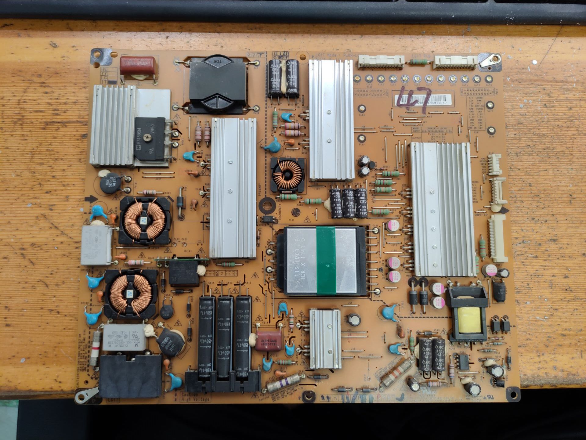 LG47LV3600-CB电源板现货