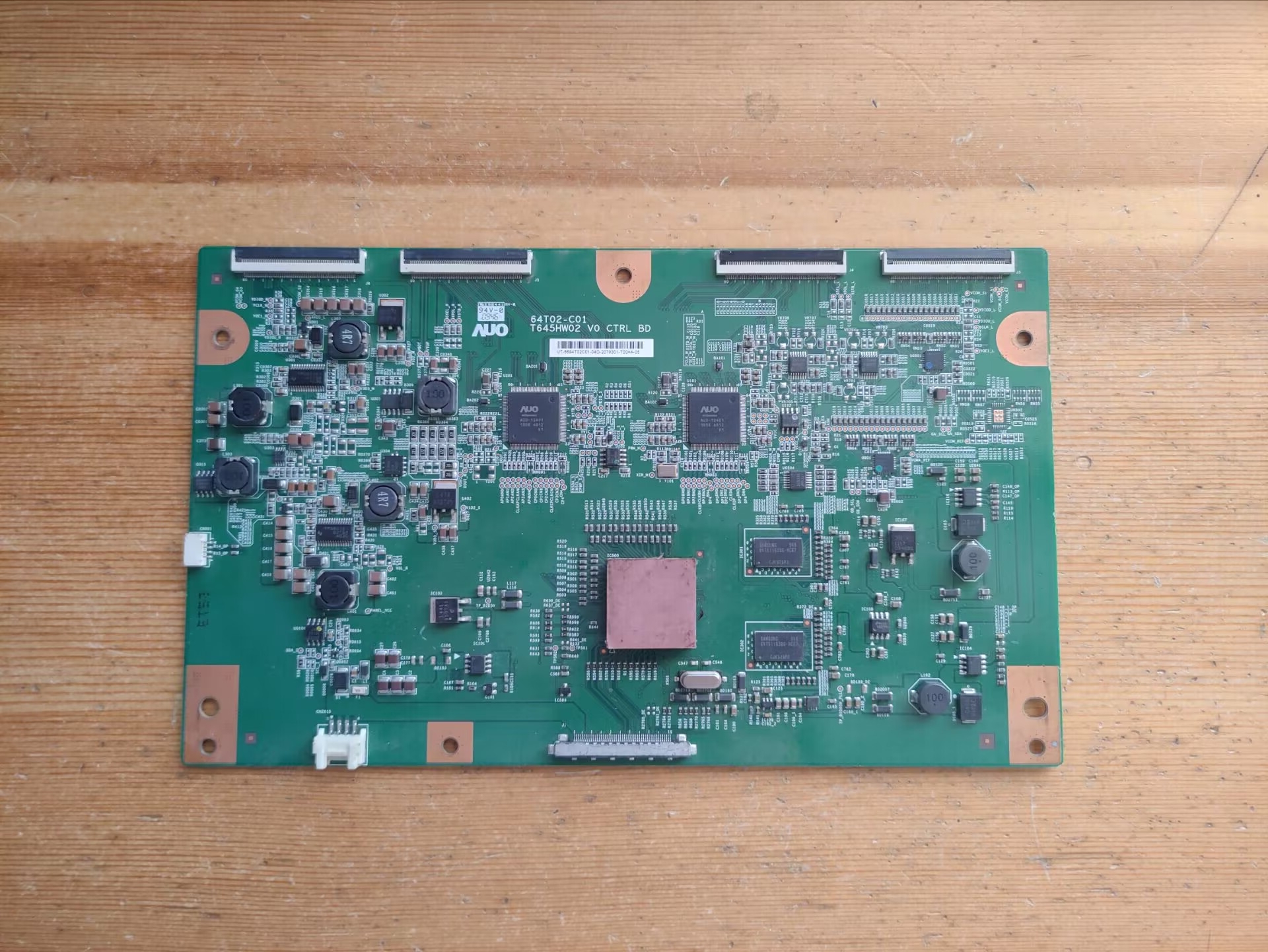 T645HW02V0CTRLBD64T02-C01