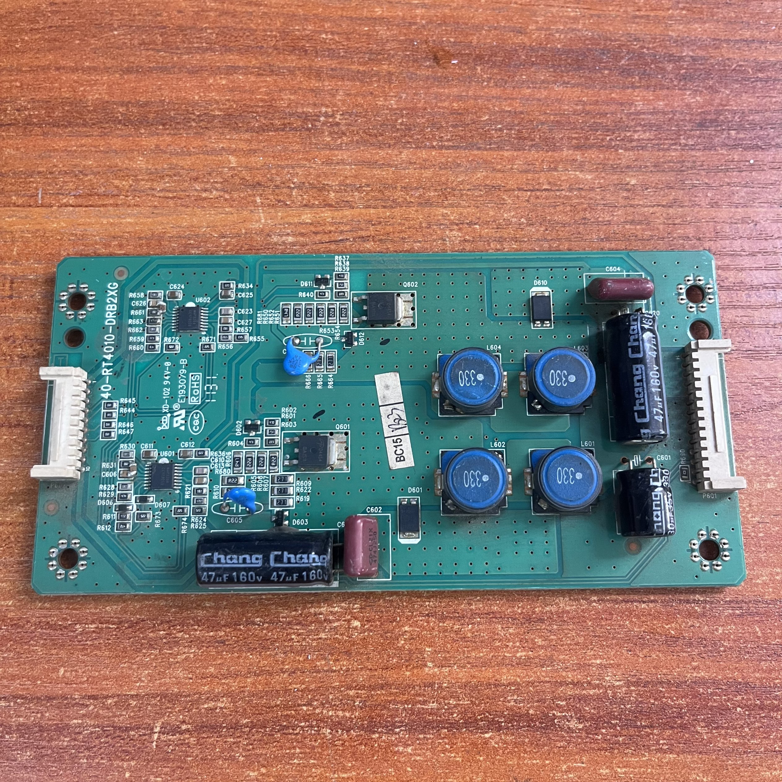 原装TCLL46E5300A电视背光恒流