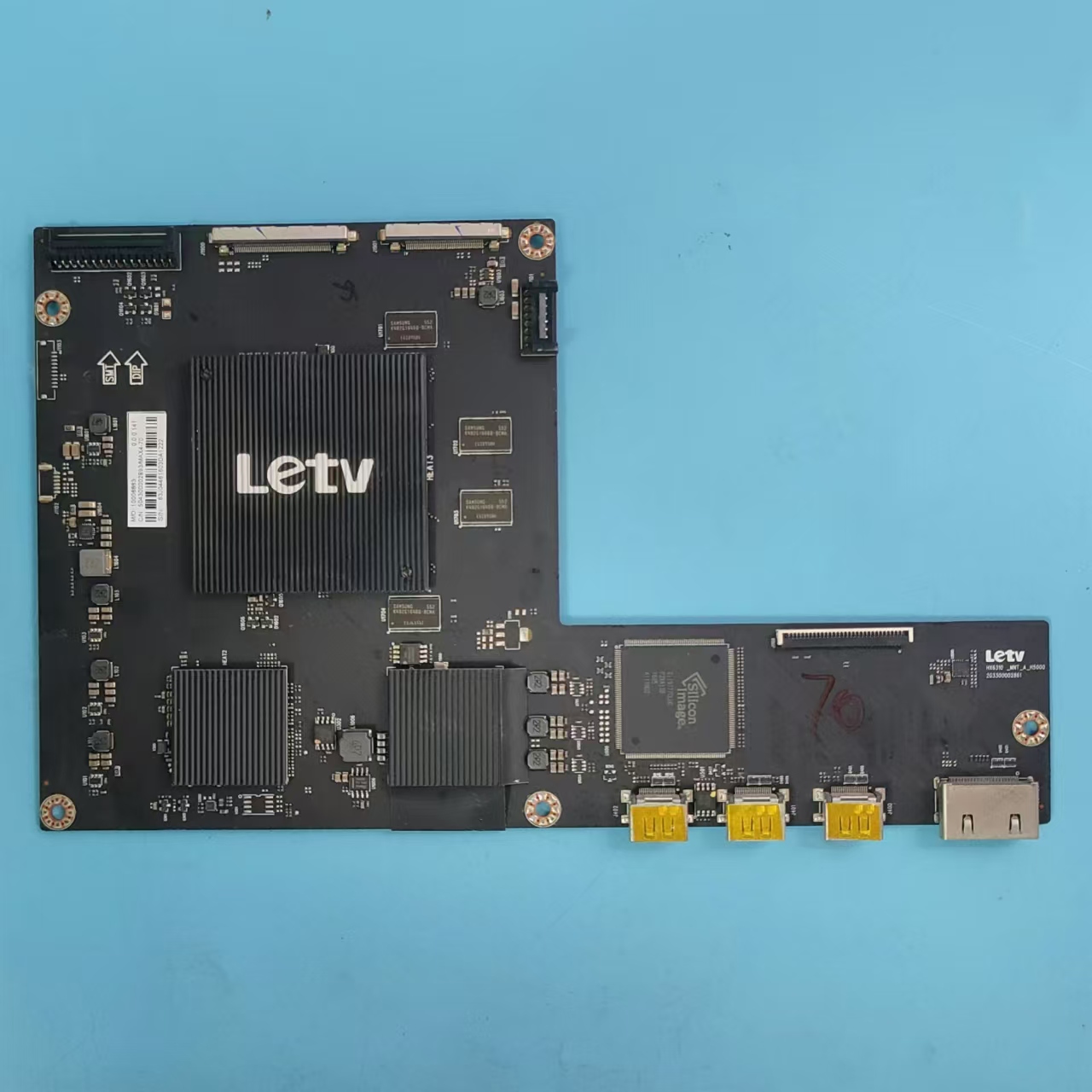 原装乐视C654S1主板实物图