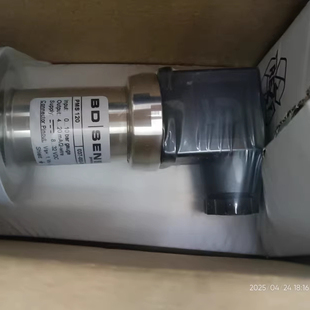 PMS 120 037-002-000-379变送器