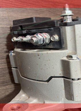 询价!挖掘机原装发电机 AVE2739C3