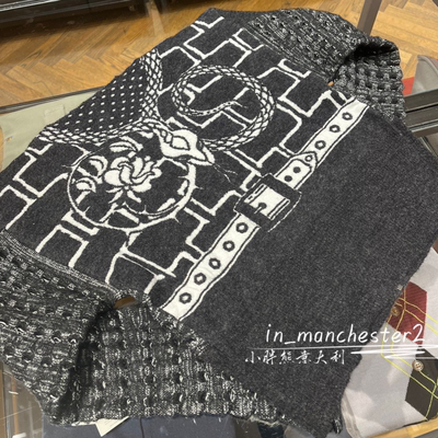 VIVIENNE WESTWOOD西太后经典土星ARMOUR蛇年限定短款拉链女外套