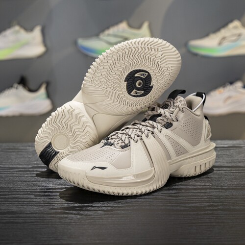 李宁男子减震回弹低帮篮球鞋