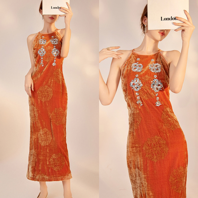 AYOMIS中餐厅姜妍同款新中式挂脖亮片长裙2025春秋国风丝绒连衣裙