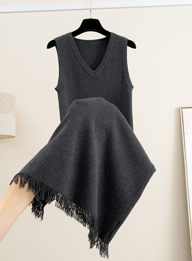 2025秋冬新款V领针织连衣裙女中长款无袖内搭打底裙外穿毛衣长裙