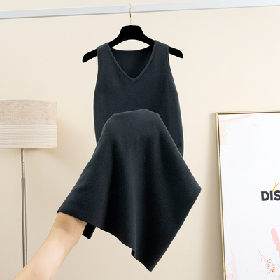宽松纯色V领针织连衣裙女