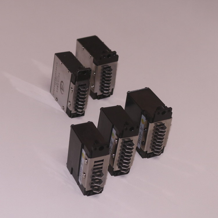 金䘵鸿泰选针器电脑横机配件正品