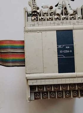 信捷PLC，XC-E2DA-H，，，功能正[议]