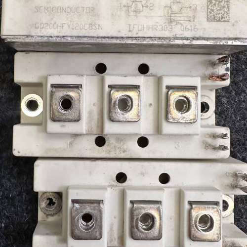 斯达模块GD200HFY120C8SN[议]