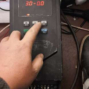 议 4T7R5A0 M740 MARASEN马拉森变频器