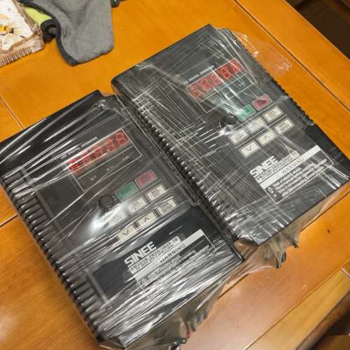 正弦变频器EM303B-2R2G/3R0P-3B，380V三【议】