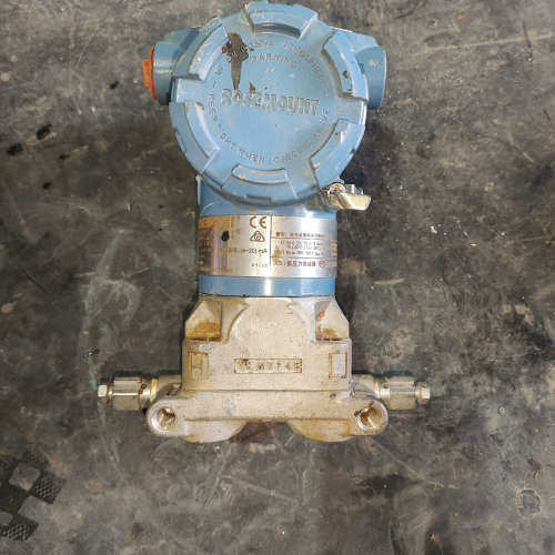 罗斯蒙特变送器3051DP332A22A2AK7P2D4[议]