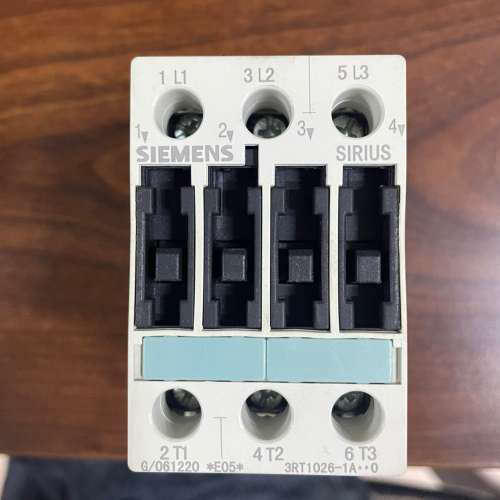 3RT1026-1AB00接触器，线圈电压：AC24V[议]