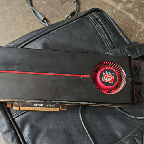 ATI Radeon HD5870专业图形卡，1G显存，双6[议]