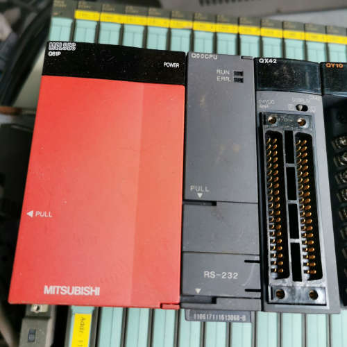 三菱PLCQ系列PLC  Q61p电源模块+ Q0[议]