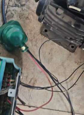 变频器 3.7KW  F2000-P0037T3B，【议】