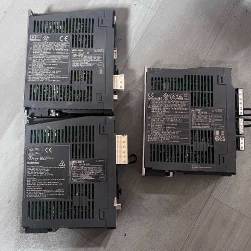 三菱伺服驱动器 MR-J3-10B ，2MR-J4-10B[议]