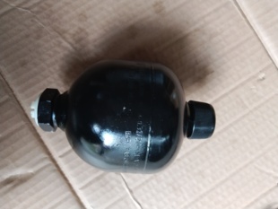 蓄能器氮气罐定制储能罐水泵稳压罐阻尼器缓冲罐 液压隔膜式