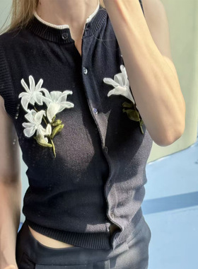 花一【上海高版本】25ss立体花朵装饰修身无袖针织开衫女shusuhto