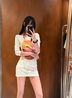 花一【上海高版本】新Lisa同款MAR26峡谷飞车印花七分袖连衣裙女