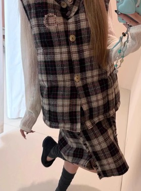 花一【上海高版本】新秋冬保暖羊毛格纹鹿谷羽绒马甲背心女marche