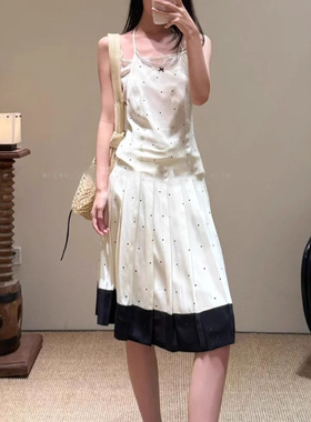 花一【上海高版本】假日系列露珠挂脖背心上衣百褶半裙套装march