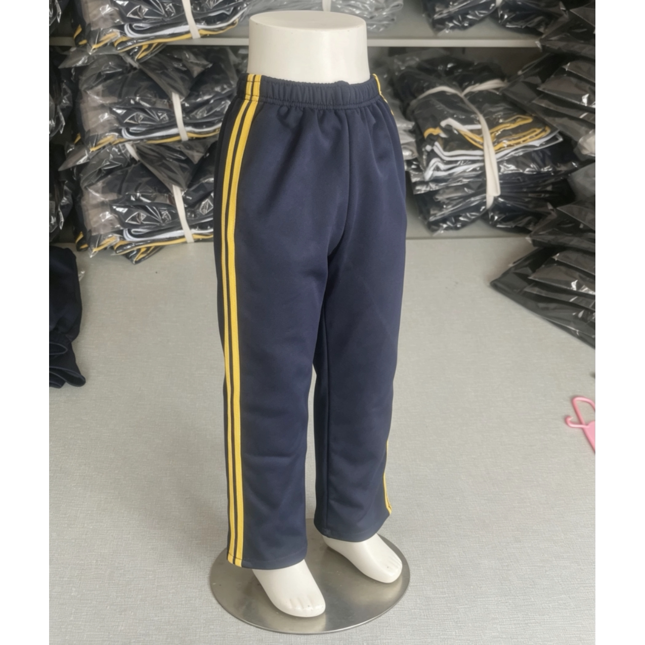 六奇春秋深藏青侧贴两条杠校服裤
