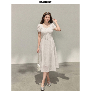 米白色钩花连衣裙夏 曾小咸大码 一件8.8折满2件8折 女装