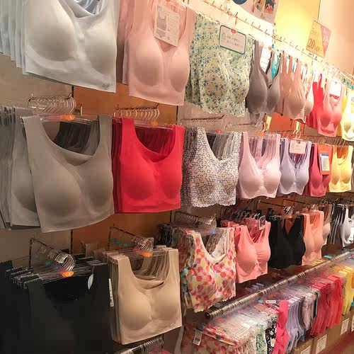 日本sloggi无钢圈内衣聚拢