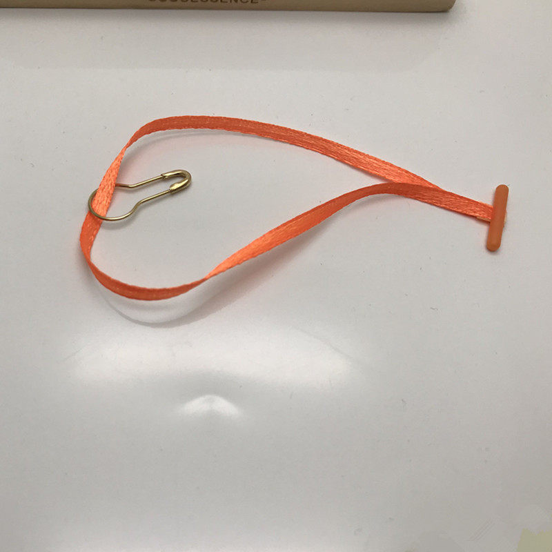 高档缎带吊绳葫芦别针图片