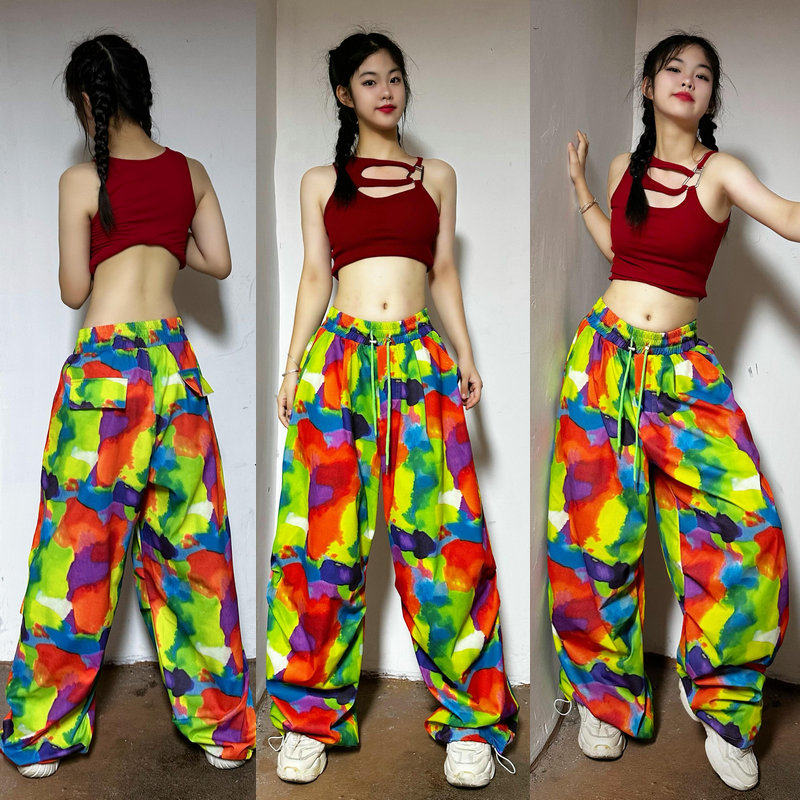 广场跳舞衣服爵士舞穿搭女团演出图片