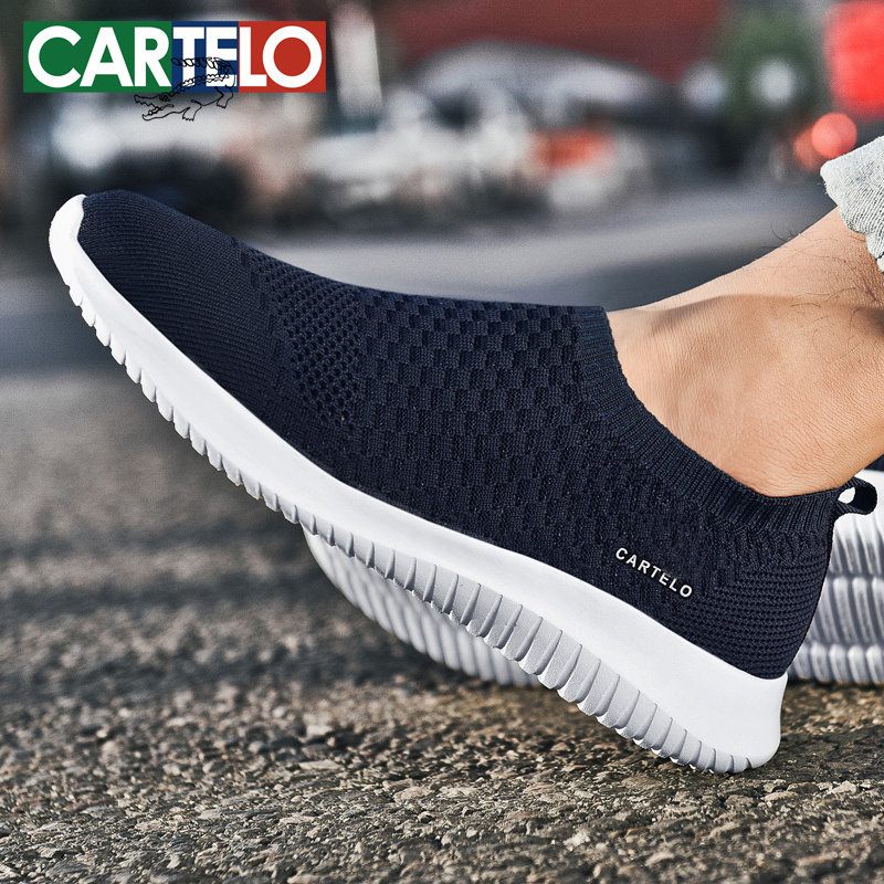 卡帝乐鳄鱼男鞋秋季透气镂空网面薄款飞织运动鞋软底一脚蹬休闲鞋