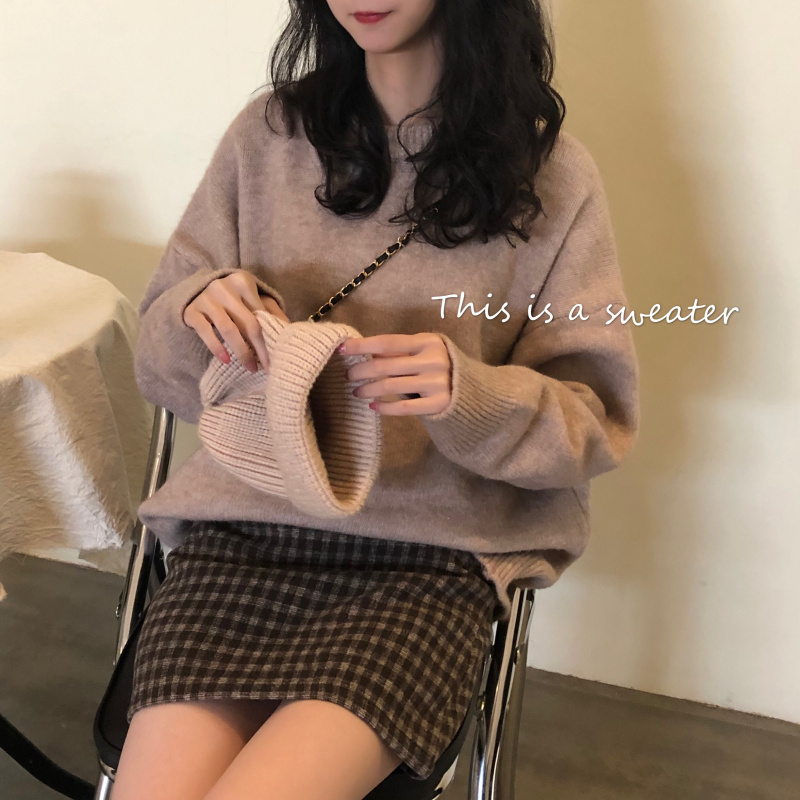 Real shot, winter new Korean version loose show thin solid color round collar Pullover long sleeve sweater sweater real price