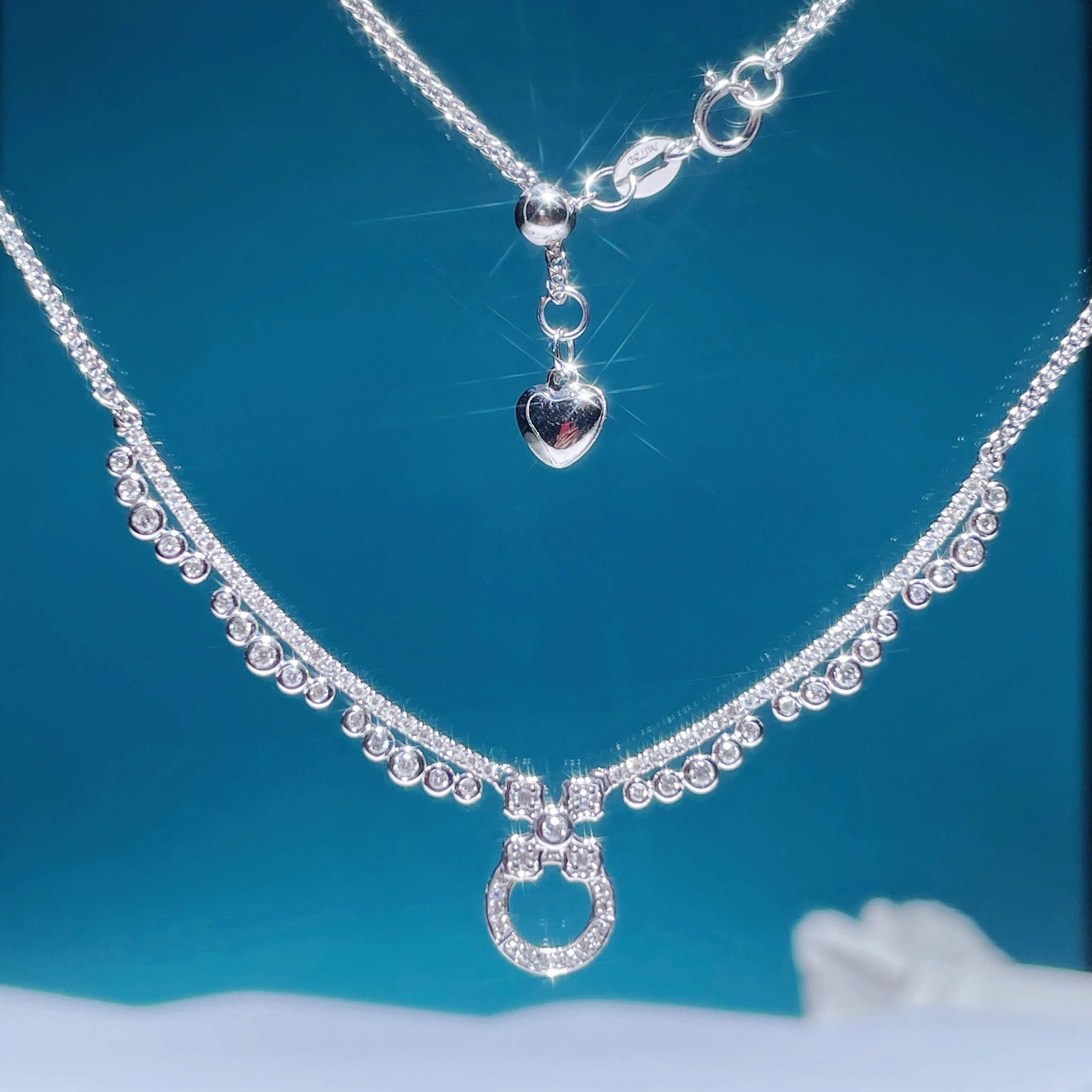 18K白金钻石项链克拉黄金锁骨链高货吊坠玫瑰金珠宝一款多用套链