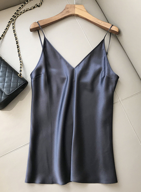 高端V领吊带背心女外穿内搭绸缎宽松性感时尚大码遮肚胖M百搭风潮