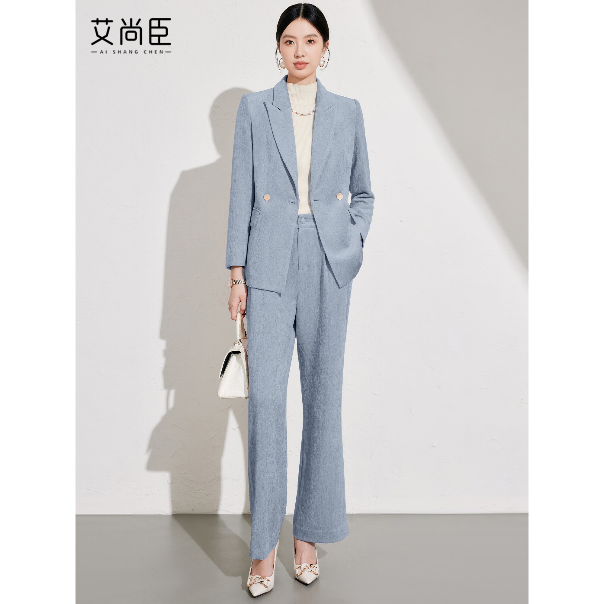 艾尚臣雾霾蓝西装套装女2024冬款职业装高级感通勤职场大女主穿搭