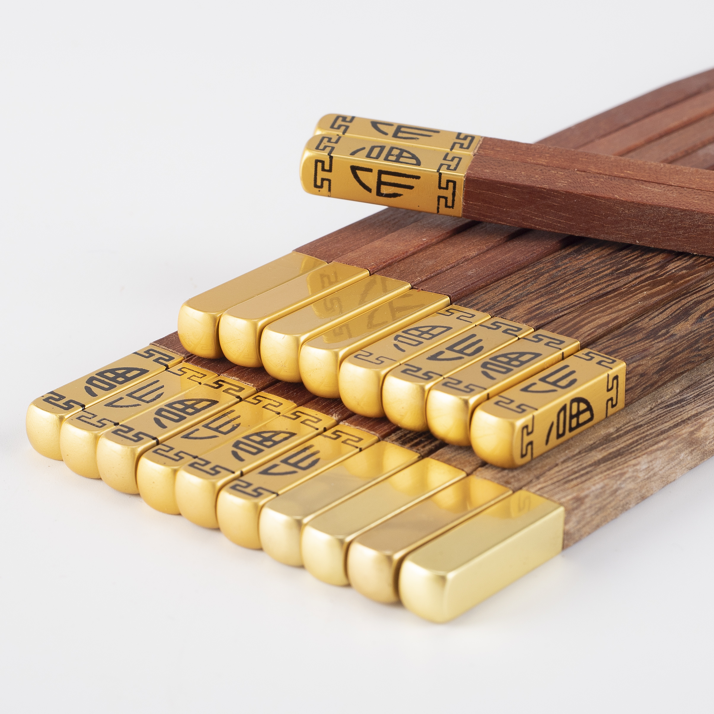 木质进口原木材质高档耐用防滑