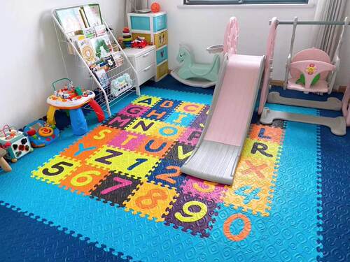 BTOYS防摔字母拼图爬爬垫游戏