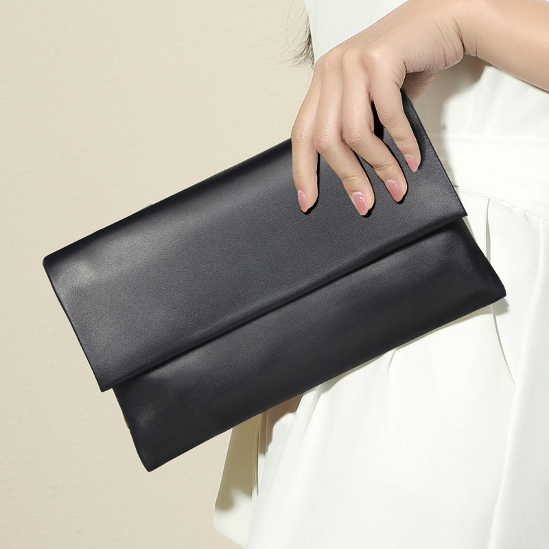 高端女士真皮手拿包女包2026新款气质手包时尚大容量手抓包斜挎包