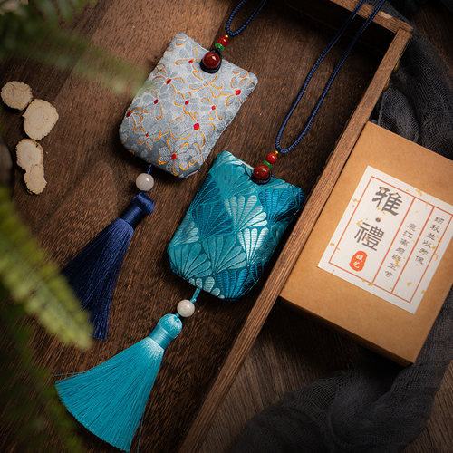 中秋节流苏香包桂花香囊驱蚊平安福符袋挂脖艾草香袋汽车挂饰古风